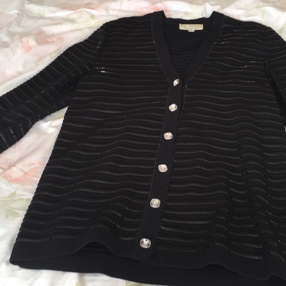 Blazer - Picture 4 of 8